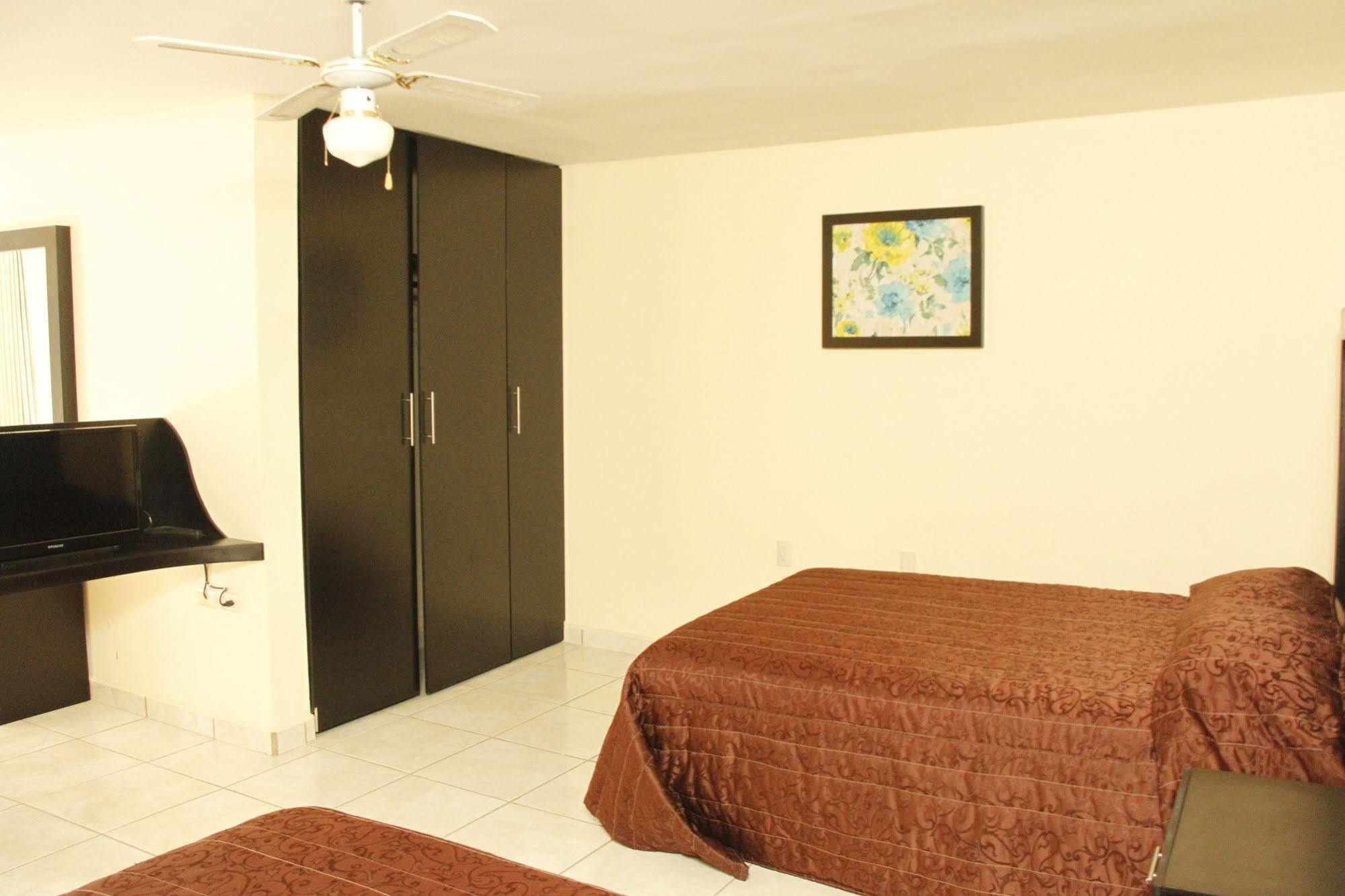 Hotel Del Alba Inn & Suites Aguascalientes Eksteriør billede